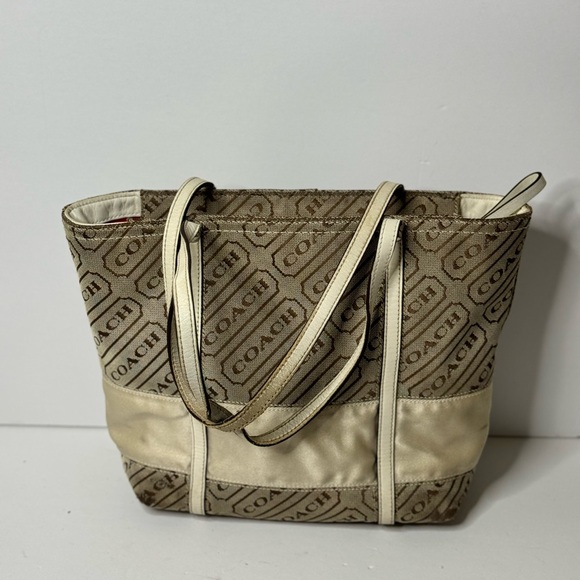 Coach Handbags - Coach Lozenge Tote Shoulder Bag